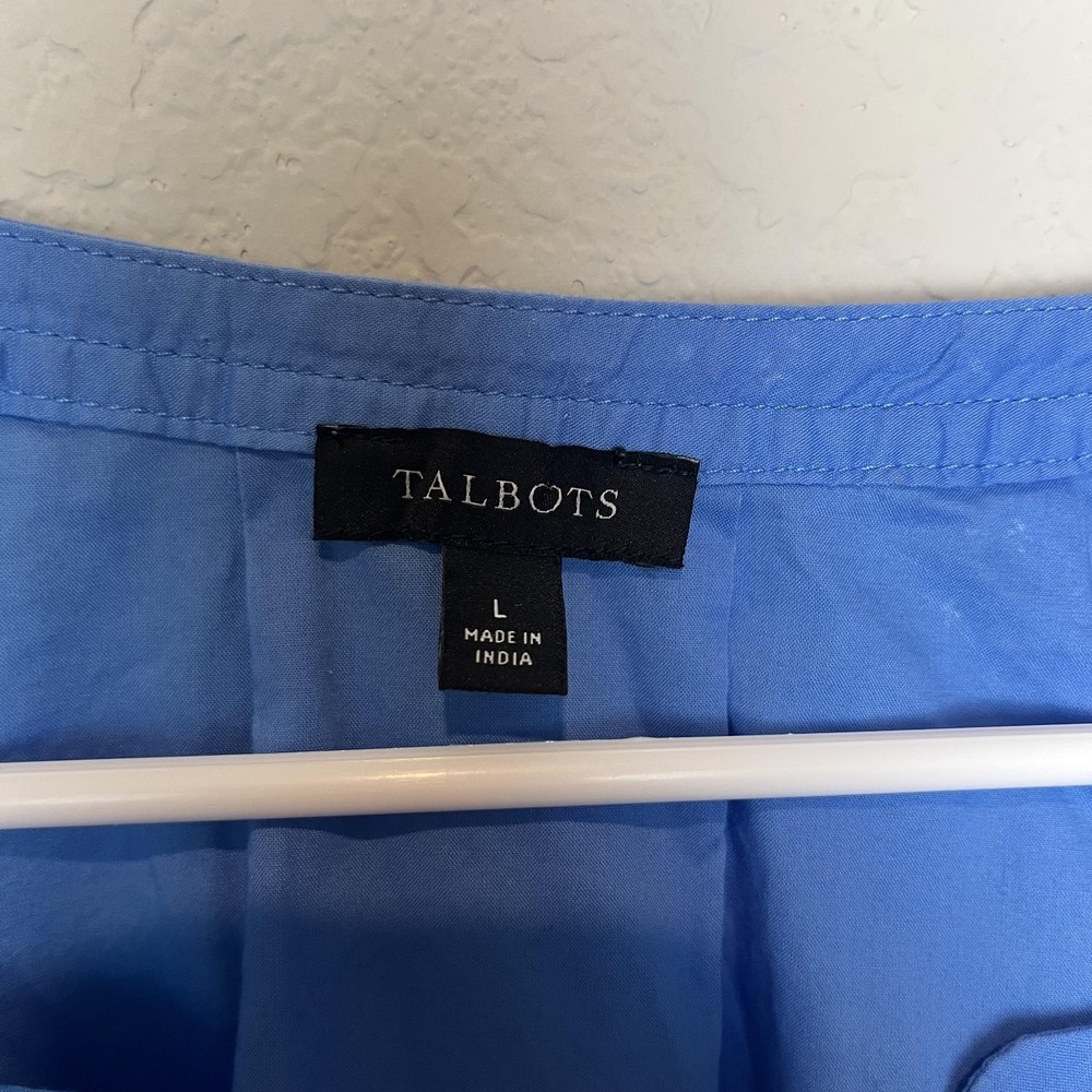 Talbots Blouse Womens L Blue 100% Cotton V Neck Long Sleeve Tunic Top Relaxed - Picture 2 of 6